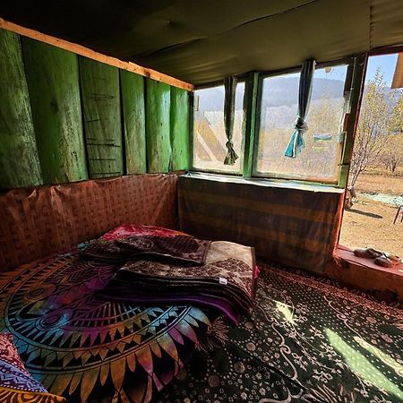 ホテル Hippy Hyde Kalga Kalgha エクステリア 写真